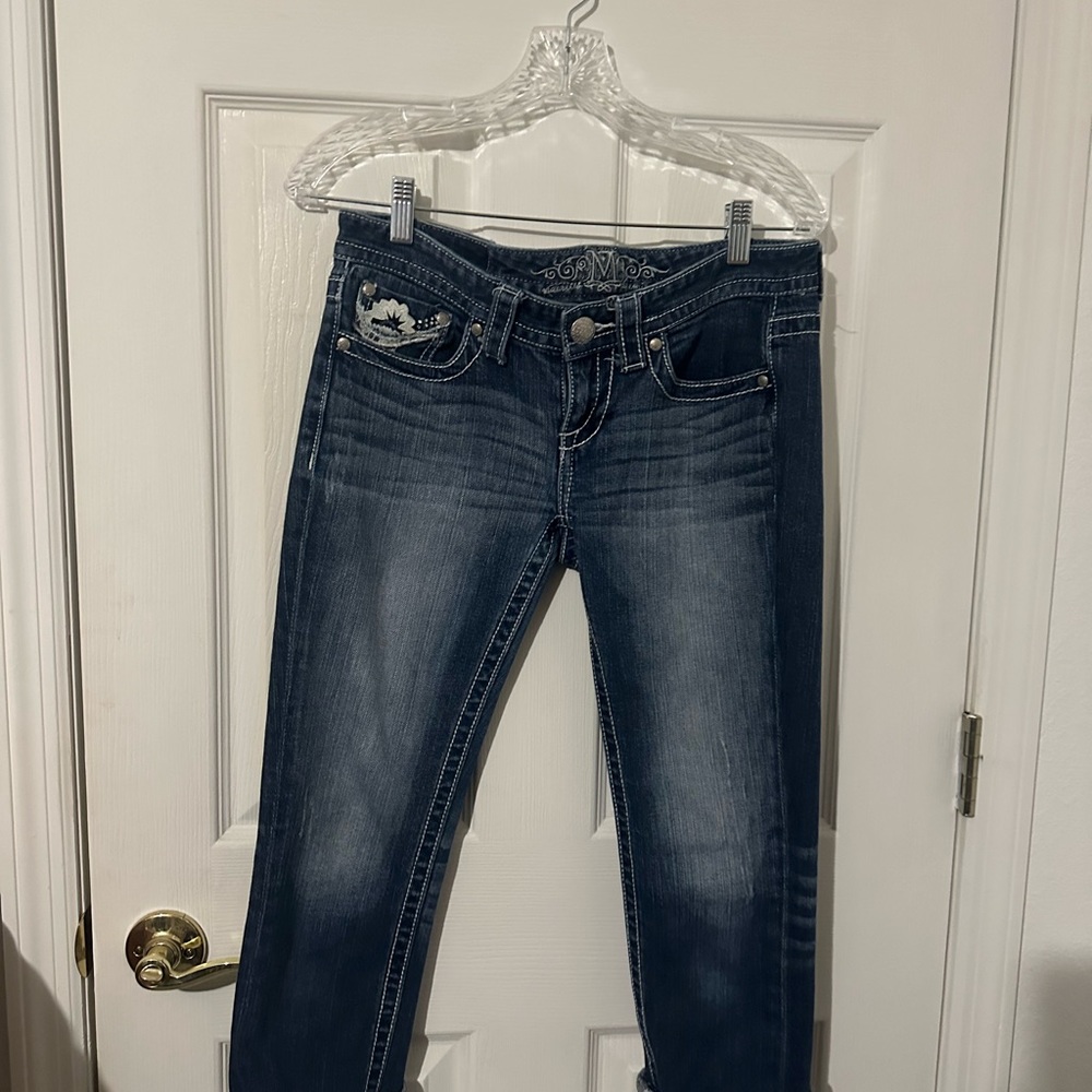 Maurice’s size 3/4 crop jeans. Super cute!!